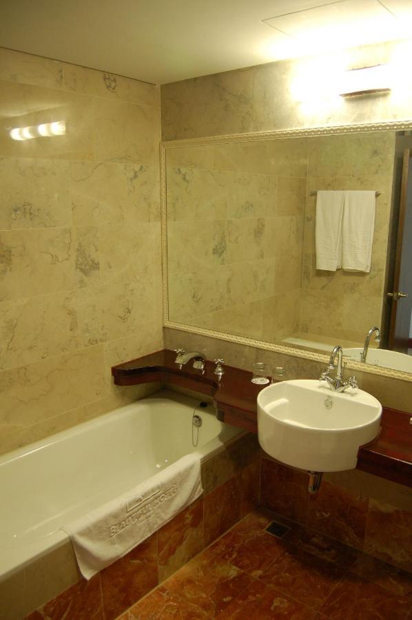 שינדיאן Beautiful Hotel Taipei מראה חיצוני תמונה