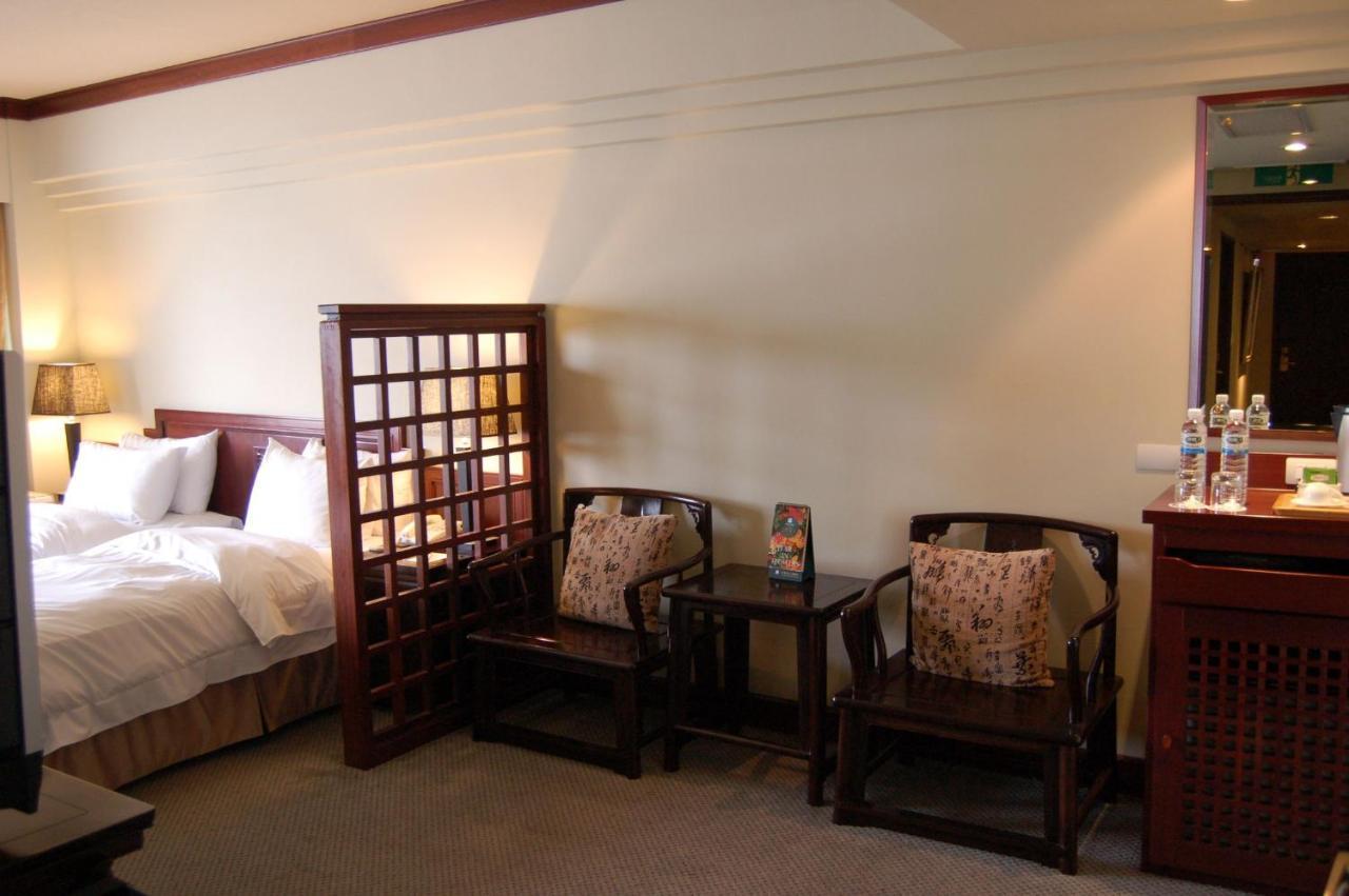 שינדיאן Beautiful Hotel Taipei מראה חיצוני תמונה