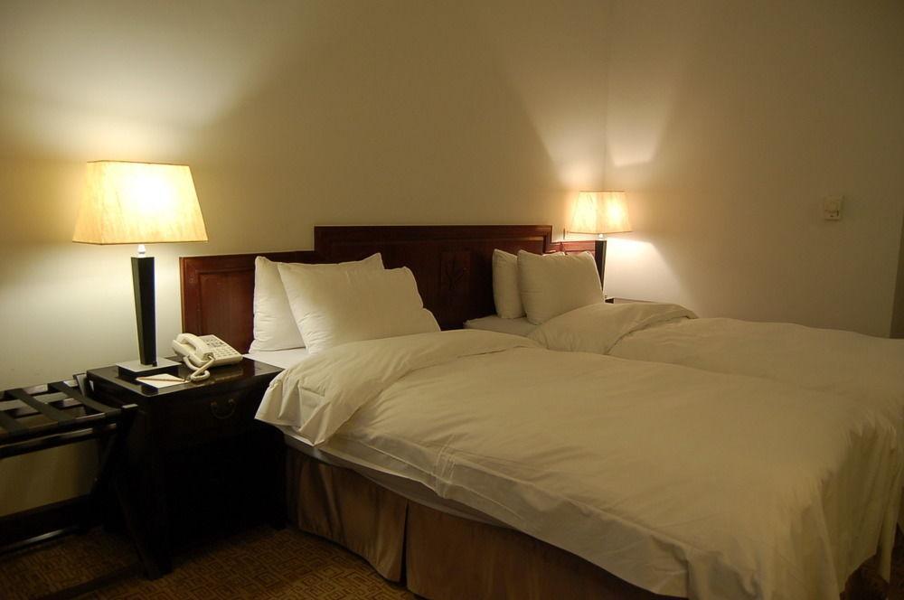שינדיאן Beautiful Hotel Taipei מראה חיצוני תמונה