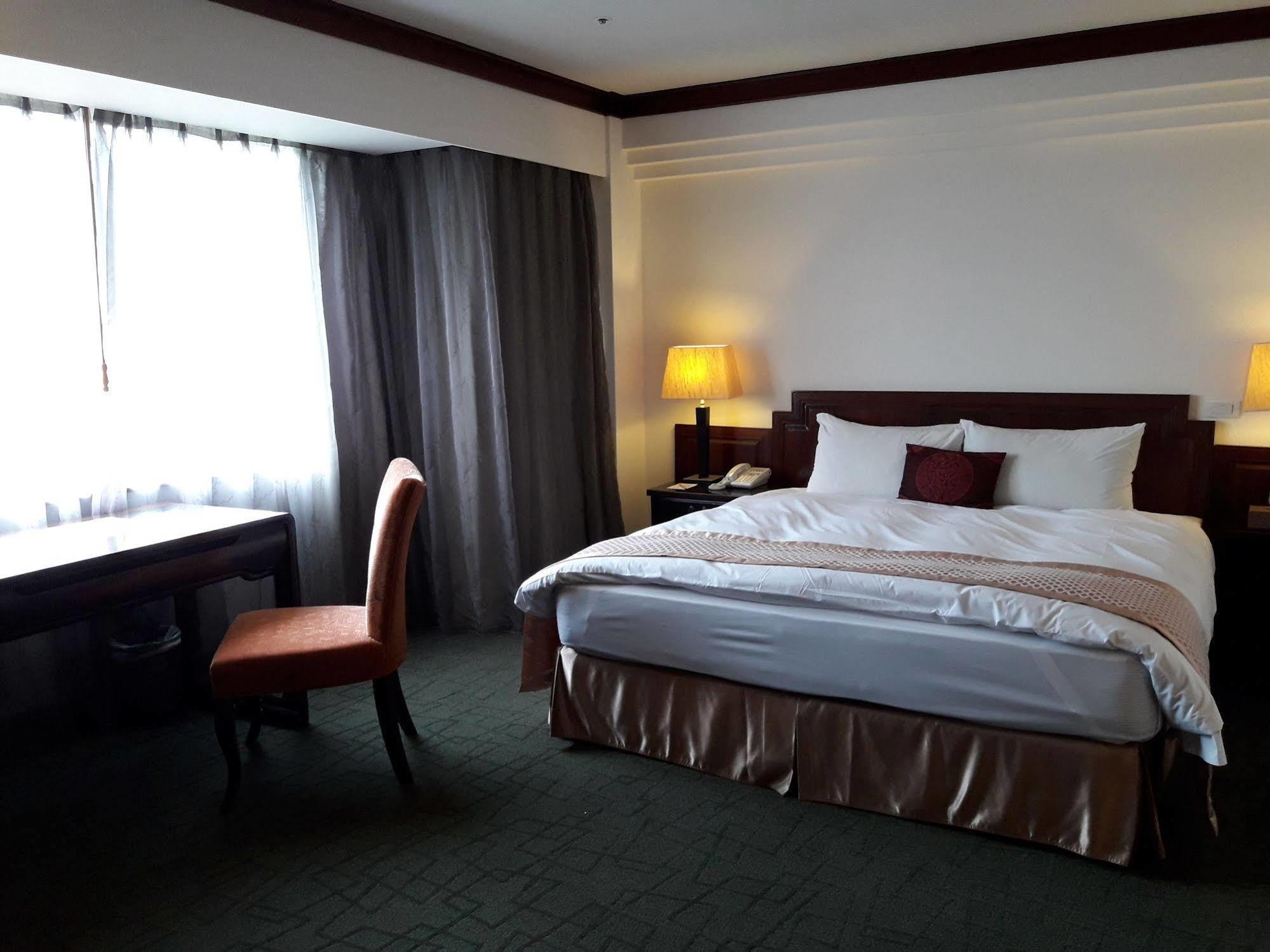 שינדיאן Beautiful Hotel Taipei מראה חיצוני תמונה