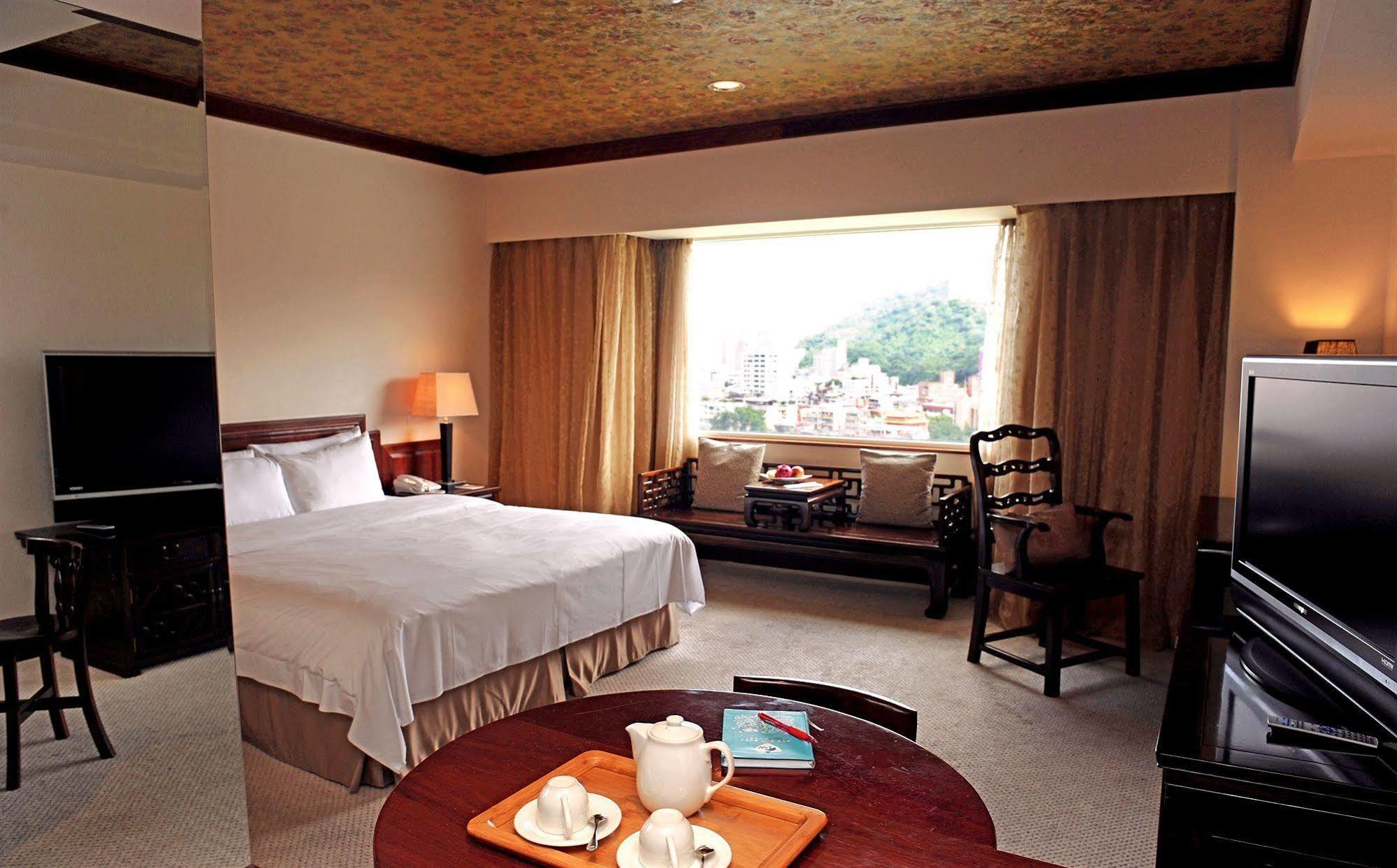 שינדיאן Beautiful Hotel Taipei מראה חיצוני תמונה