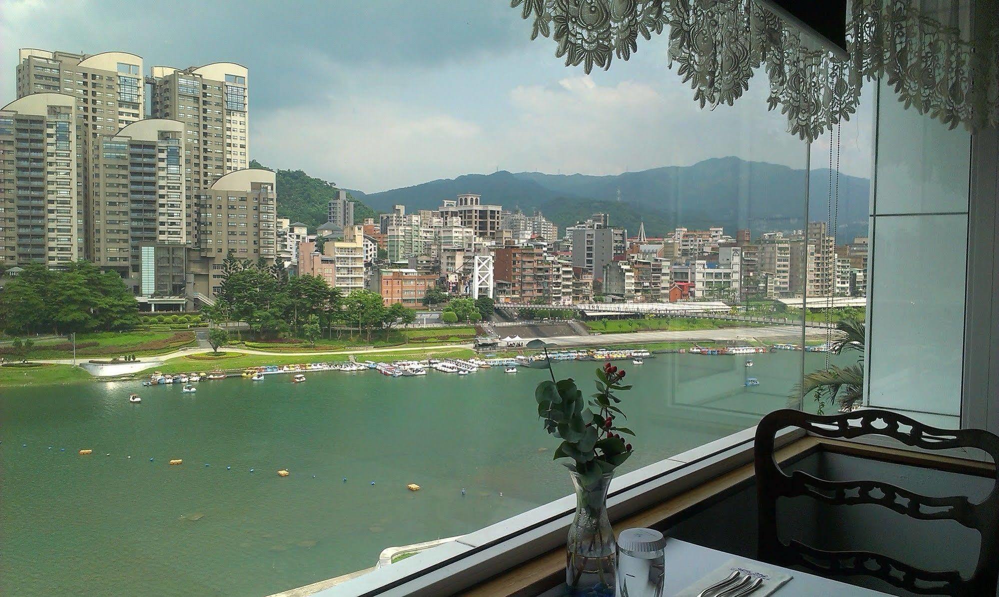 שינדיאן Beautiful Hotel Taipei מראה חיצוני תמונה